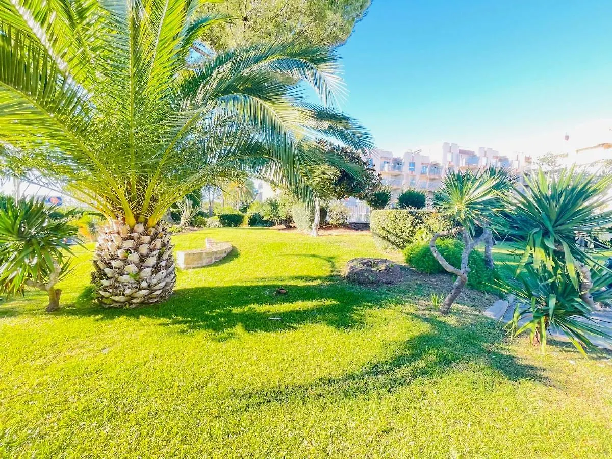 Tres Bel Appartement Face Au Port Santa -Piscine Saint-Raphael  Apartment