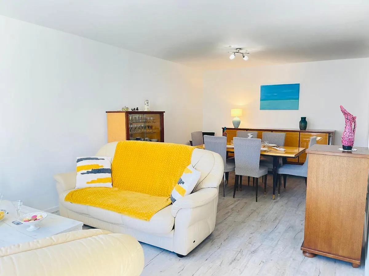 Tres Bel Appartement Face Au Port Santa -Piscine Saint-Raphael