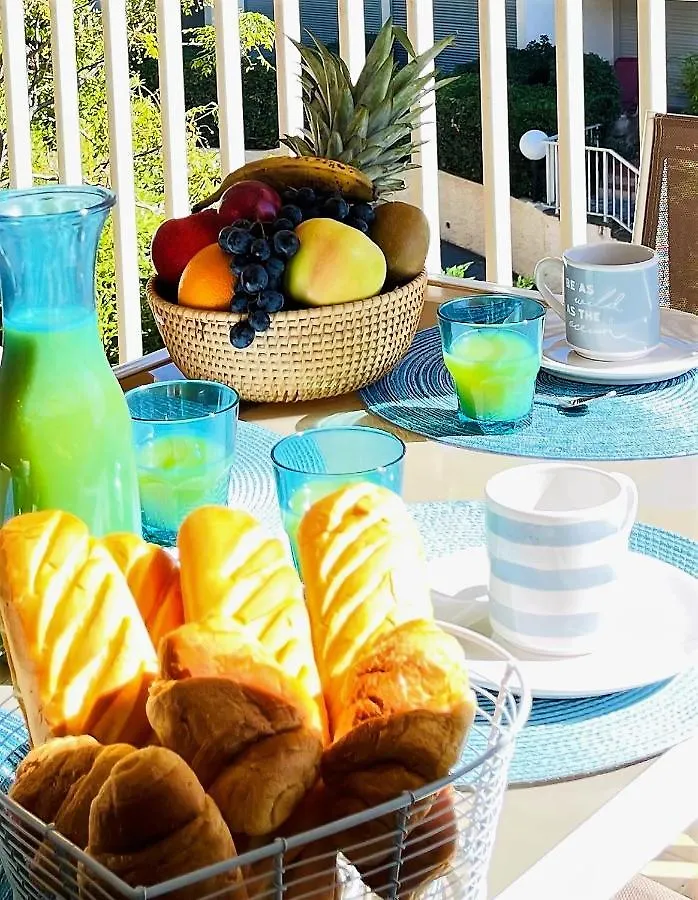 Tres Bel Appartement Face Au Port Santa -Piscine Saint-Raphael  0*, Saint-Raphael (Var)